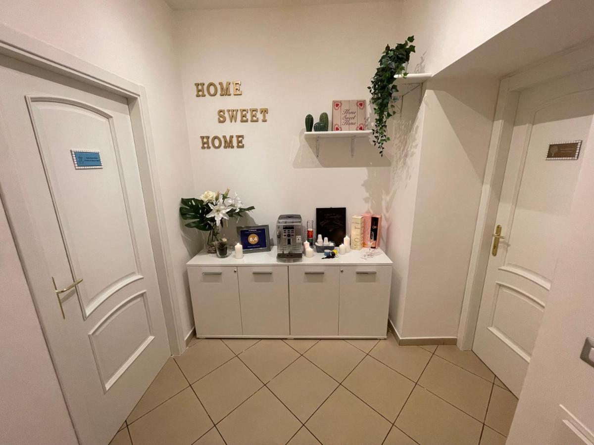 Home Sweet Home Inizio Di Spacca Napoli Kültér fotó